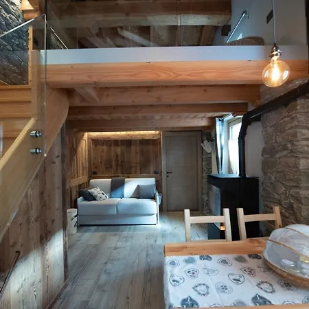 Le Di Naturalys - Ospitalita In Azienda Agricola 3* Gaby